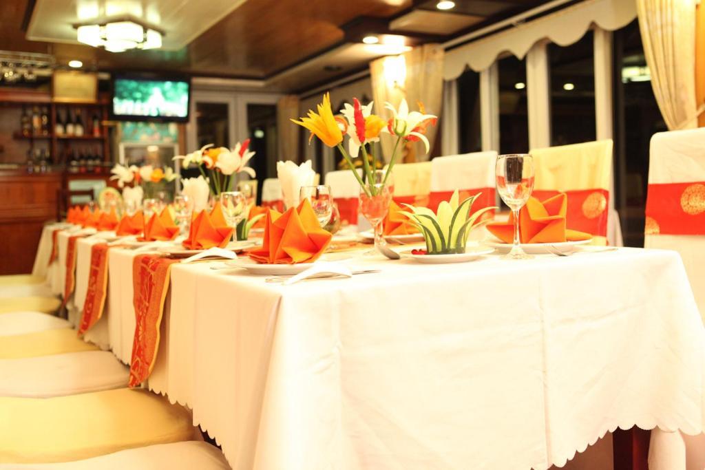 Halong Aurora Cruises Leilighet Ha Long Restaurant bilde